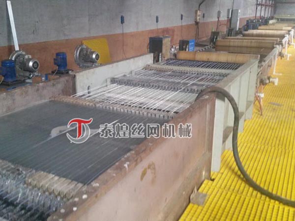 550�͵��п��ˮ���豸